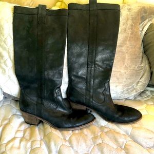 Guess tall black boots